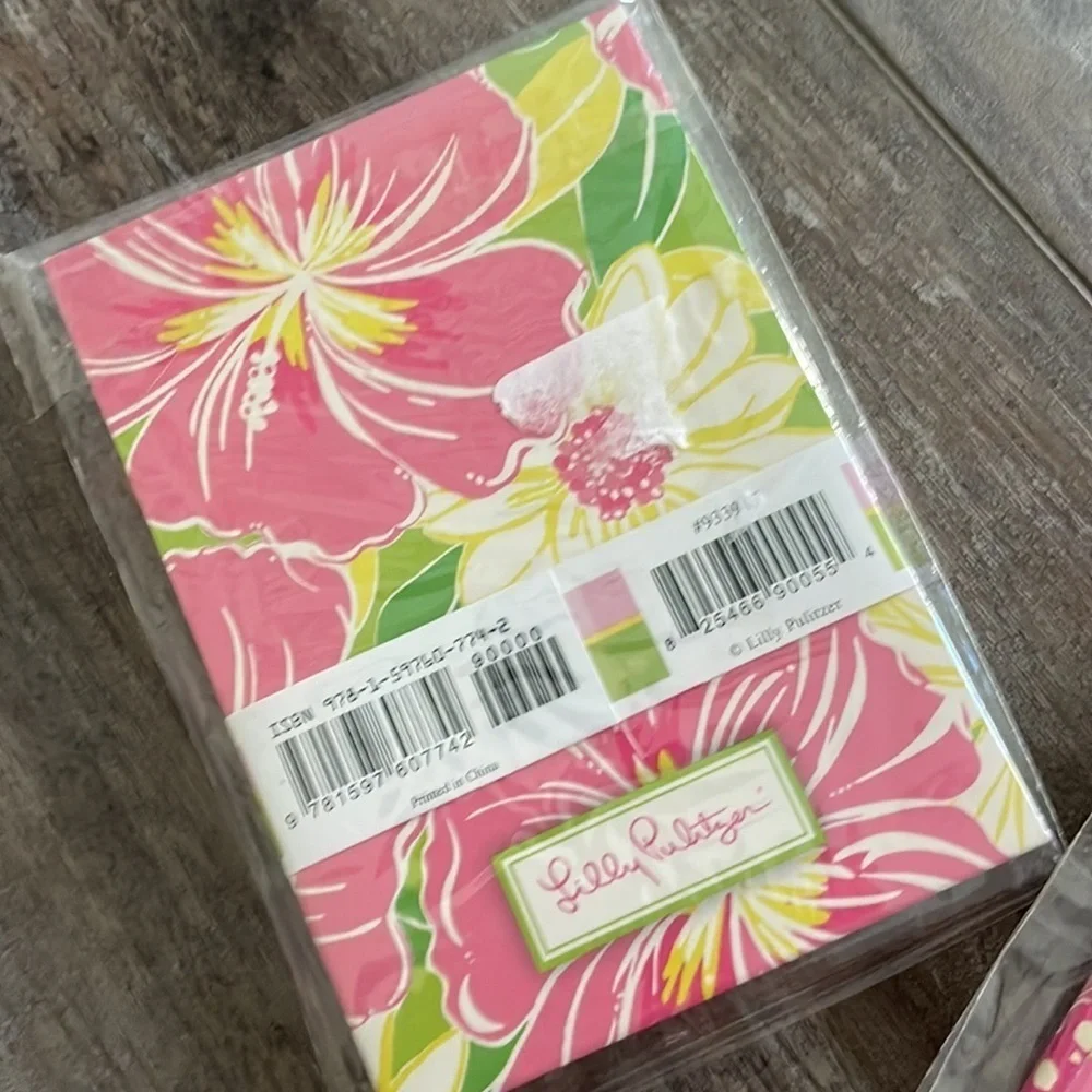Lilly Pulitzer White Board in Bloomers & Pocket Pad in Havana Good Time NWT